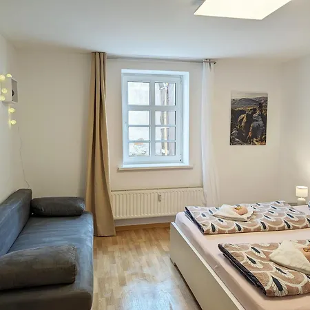 F4 - Urlaubsmagie - Grosse Wohnung Fuer Bis Zu 10 Personen Sebnitz Esterno foto