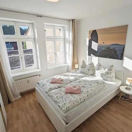 F4 - Urlaubsmagie - Grosse Wohnung Fuer Bis Zu 10 Personen Sebnitz Esterno foto