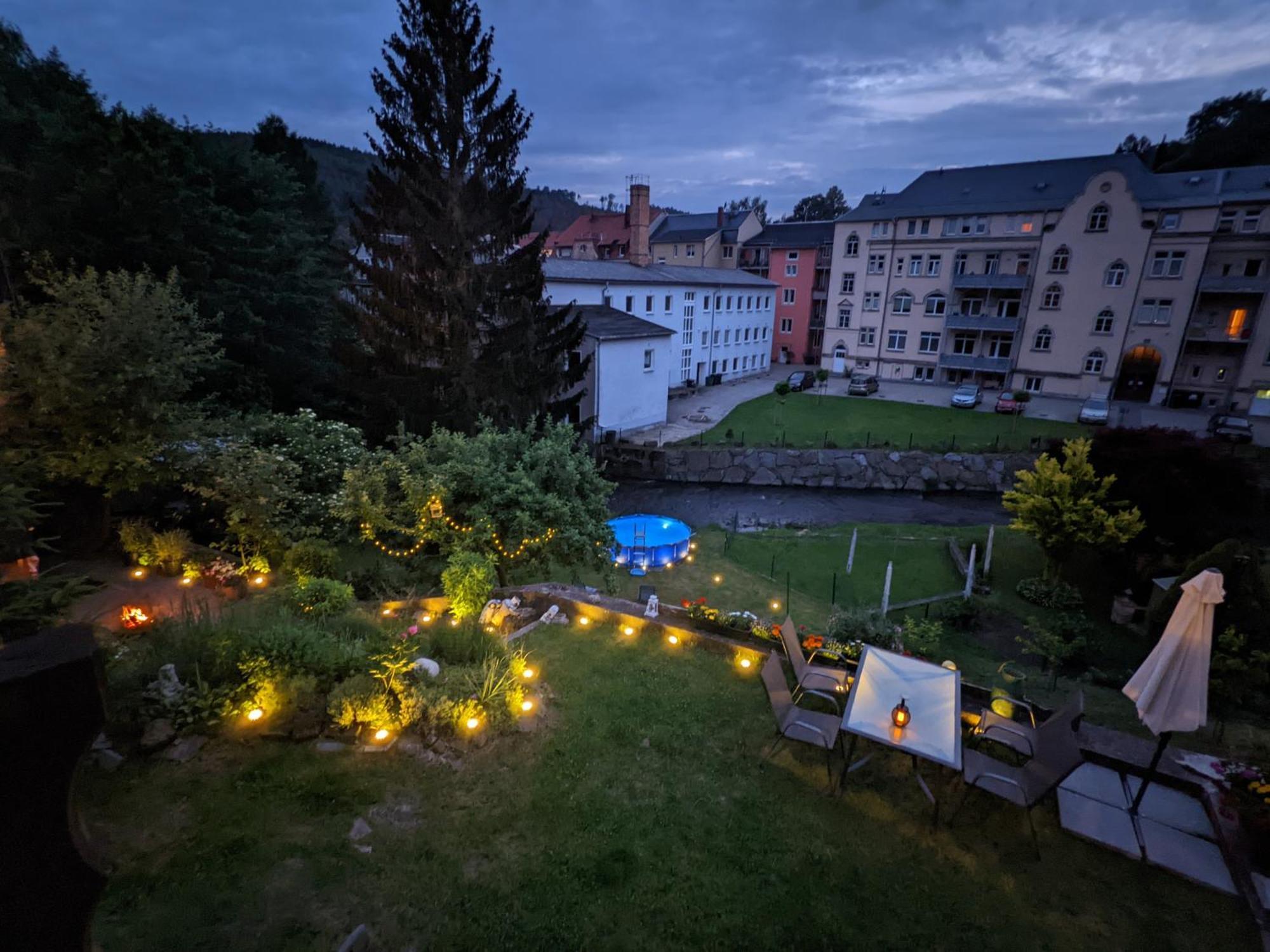 F4 - Urlaubsmagie - Grosse Fuer Bis Zu 10 Personen Apartment Sebnitz